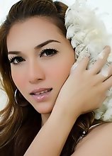 Delicious CUMSHOT by the amazing TS Sapphire Young